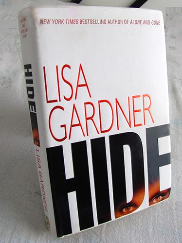 Lisa Gardner Hide